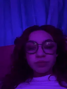 Red kytty6 online show from 09/15/25, 04:56