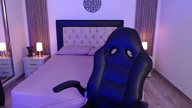 Red kytty6 online show from 10/06/25, 08:28