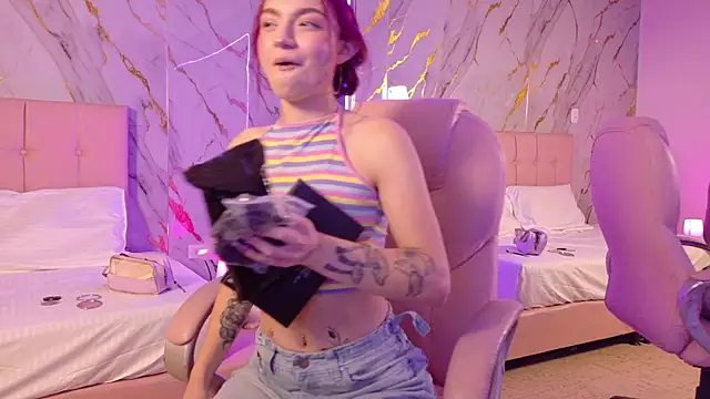 Snapshot of Red_kytty6 chatting on 03/12/26, 03:56 Red kytty6 online show from 03/12/26, 03:56