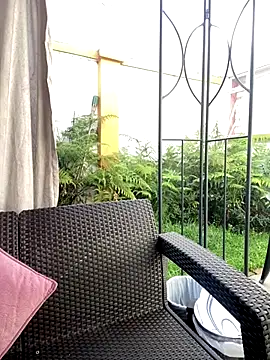 Jasmin Pink online show from 10/22/25, 12:16