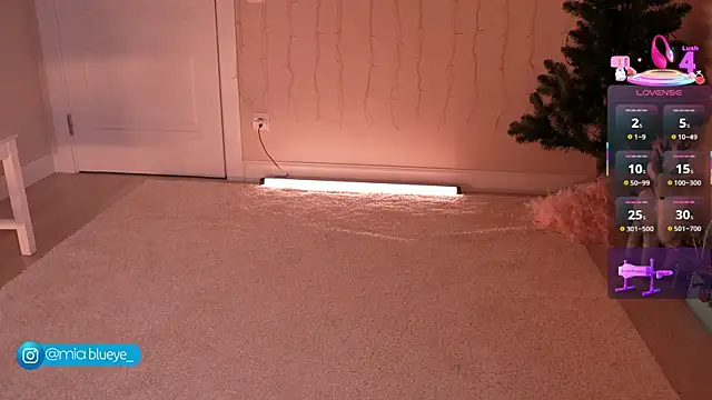 Snapshot of Miablueye chatting on 01/14/26, 07:30 Miablueye online show from 01/14/26, 07:30