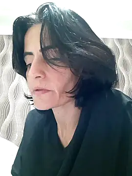 Snapshot of Gecenin_Kralicesi chatting on 11/23/25, 04:23 Gecenin Kralicesi online show from 11/23/25, 04:23