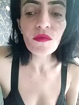 Snapshot of Gecenin_Kralicesi chatting on 01/17/26, 06:40 Gecenin Kralicesi online show from 01/17/26, 06:40