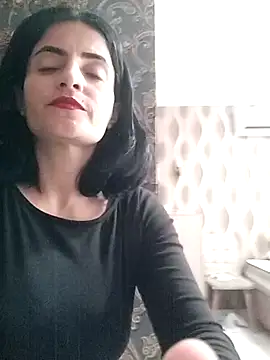 Snapshot of Gecenin_Kralicesi chatting on 03/04/26, 06:52 Gecenin Kralicesi online show from 03/04/26, 06:52