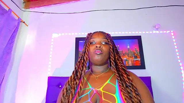 ebony NeighborMoans online show from 11/10/25, 07:13