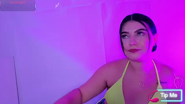 MiaaFarrel online show from 02/27/26, 05:57