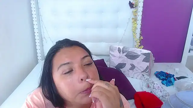 fat naughtyass online show from 11/24/25, 02:06