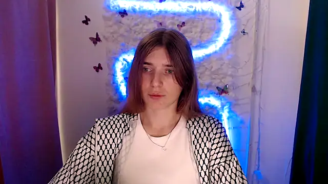 JuiceLips   online show from 09/09/25, 03:00