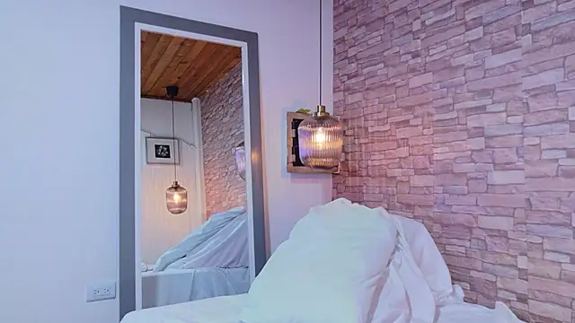 Martina thompson69 online show from 02/05/26, 04:11