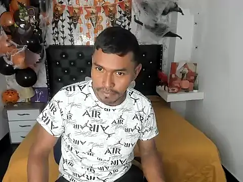 Snapshot of Adam_Morgan2 chatting on 11/03/25, 07:37 Adam Morgan2 online show from 11/03/25, 07:37