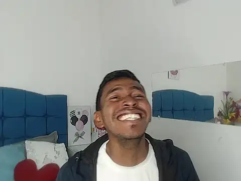 Snapshot of Adam_Morgan2 chatting on 11/16/25, 03:12 Adam Morgan2 online show from 11/16/25, 03:12