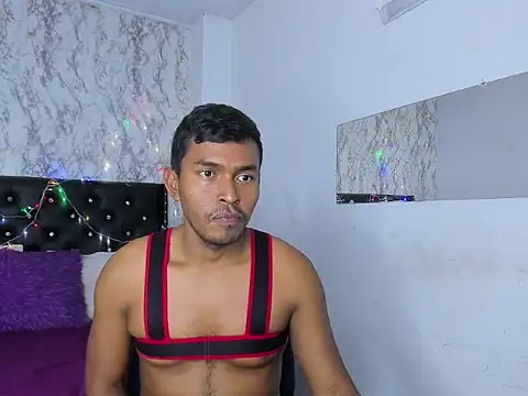 Snapshot of Adam_Morgan2 chatting on 12/04/25, 03:43 Adam Morgan2 online show from 12/04/25, 03:43