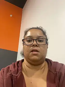 wishuhope4 online show from 10/10/25, 09:19