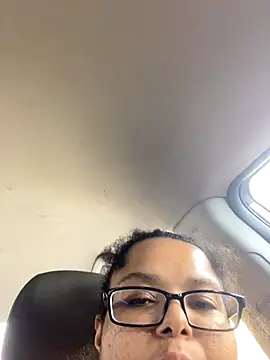 wishuhope4 online show from 10/11/25, 05:00