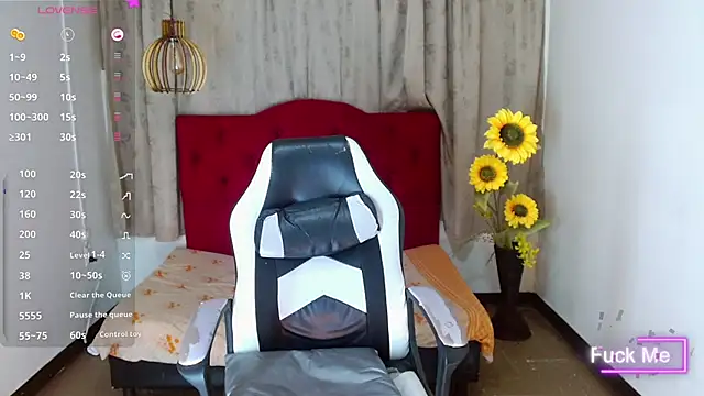 luisa  torres online show from 02/18/26, 03:13