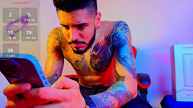 amodeus bael  online show from 10/18/25, 03:20