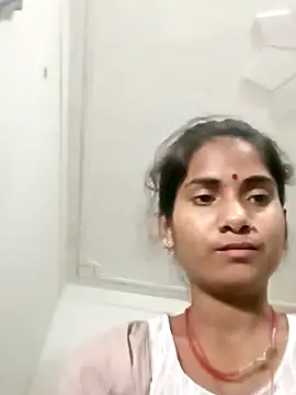 Snapshot of Sapna-Yadav chatting on 09/12/25, 01:44 Sapna-Yadav online show from 09/12/25, 01:44