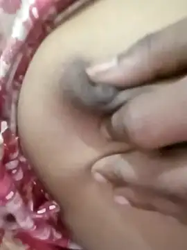 Snapshot of Sapna-Yadav chatting on 09/23/25, 07:33 Sapna-Yadav online show from 09/23/25, 07:33