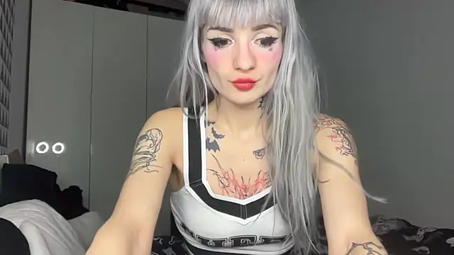 Snapshot of FluffySlutt chatting on 11/16/25, 03:34 FluffySlutt online show from 11/16/25, 03:34