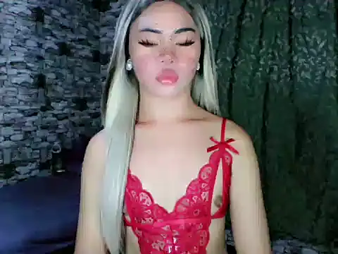 Snapshot of Naughty_celestina chatting on 03/23/26, 12:36 Naughty celestina online show from 03/23/26, 12:36