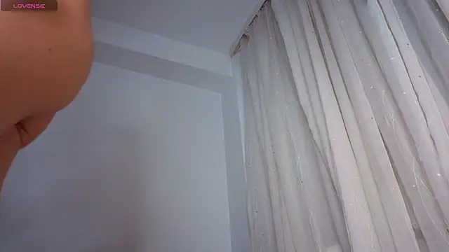 SkinnyMode online show from 10/14/25, 01:06