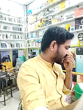 avi007p online show from 11/27/25, 09:44