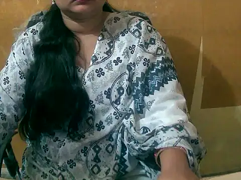 Snapshot of Saniya_K chatting on 09/27/25, 12:54 Saniya K online show from 09/27/25, 12:54