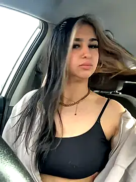 Snapshot of BrunetteBrat-xo chatting on 11/04/25, 10:03 BrunetteBrat-xo online show from 11/04/25, 10:03