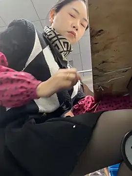 DHJM168 online show from 12/17/25, 01:00