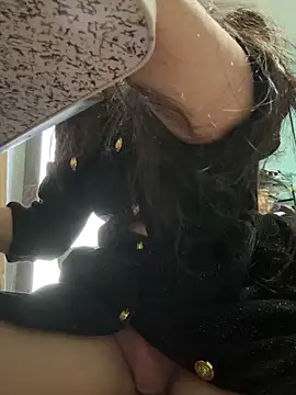 Snapshot of DHJM168 chatting on 04/07/26, 06:03 DHJM168 online show from 04/07/26, 06:03