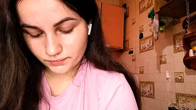 DierdreCousineau online show from 11/01/25, 10:06