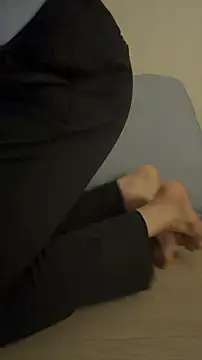 hijin11415 online show from 02/15/26, 02:47