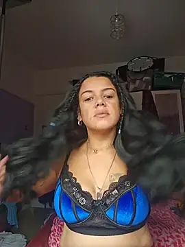Snapshot of GoddessChantelle chatting on 10/23/25, 10:58 GoddessChantelle online show from 10/23/25, 10:58