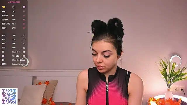 AuroraVice online show from 12/16/25, 06:18