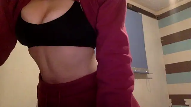 Snapshot of Bellababexox_ chatting on 09/22/25, 05:09 Bellababexox online show from 09/22/25, 05:09