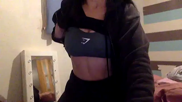 Snapshot of Bellababexox_ chatting on 09/30/25, 01:32 Bellababexox online show from 09/30/25, 01:32