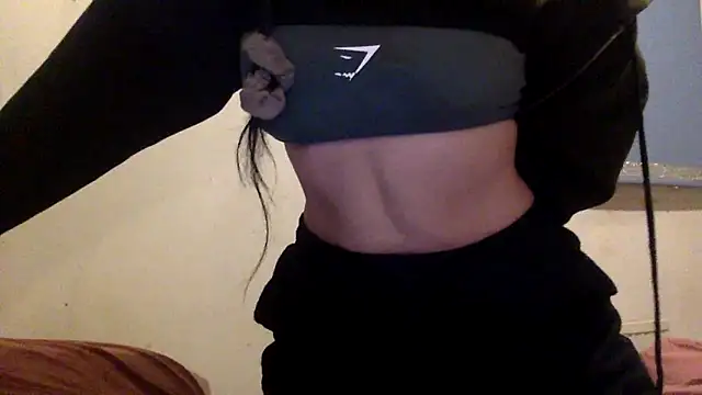 Snapshot of Bellababexox_ chatting on 10/02/25, 05:36 Bellababexox online show from 10/02/25, 05:36