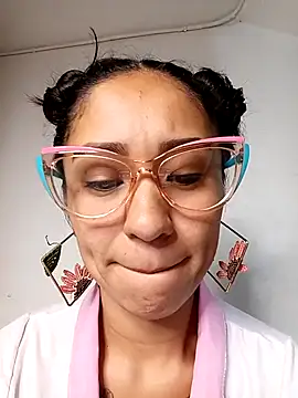 Liahdiaz  online show from 01/08/26, 02:08