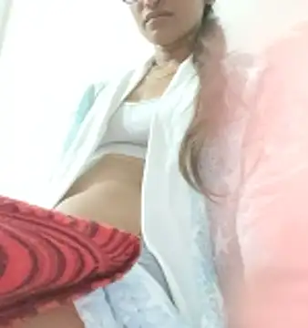 Snapshot of baby_jannat chatting on 11/13/25, 08:19 baby jannat online show from 11/13/25, 08:19