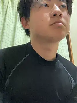 Snapshot of shoma2003 chatting on 02/15/26, 01:09 shoma2003 online show from 02/15/26, 01:09