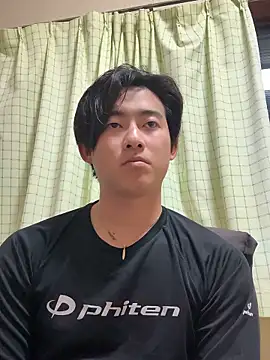 Snapshot of shoma2003 chatting on 03/05/26, 02:13 shoma2003 online show from 03/05/26, 02:13