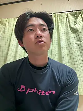 Snapshot of shoma2003 chatting on 03/12/26, 12:55 shoma2003 online show from 03/12/26, 12:55