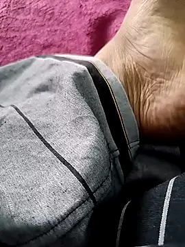 Snapshot of maddy3108 chatting on 03/10/26, 04:17 maddy3108 online show from 03/10/26, 04:17