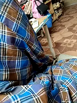 Snapshot of maddy3108 chatting on 03/31/26, 04:51 maddy3108 online show from 03/31/26, 04:51