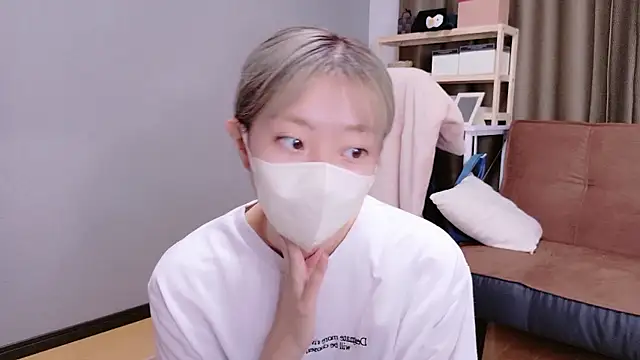 Snapshot of Nana__ch chatting on 09/10/25, 05:40 Nana  ch online show from 09/10/25, 05:40