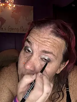 Courdles online show from 11/19/25, 04:40