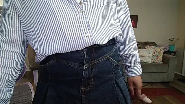 Snapshot of SHEILYN_ chatting on 10/14/25, 03:07 SHEILYN online show from 10/14/25, 03:07