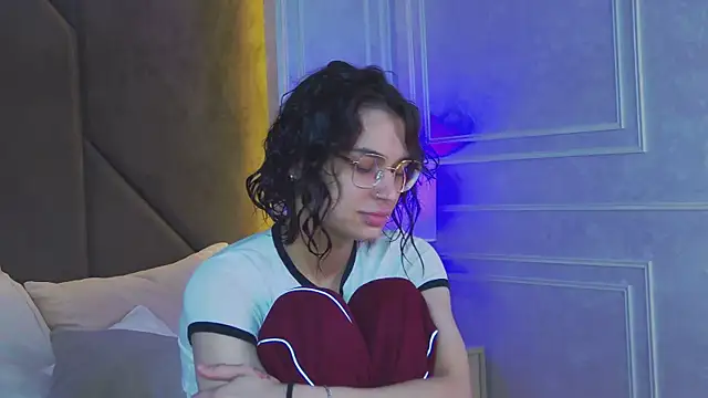VioletAsh online show from 07/09/26, 04:38