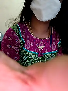 Snapshot of taratelugu chatting on 11/08/25, 05:56 taratelugu online show from 11/08/25, 05:56