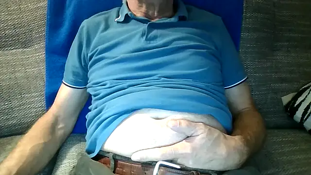 velikifant7 online show from 01/10/26, 06:31